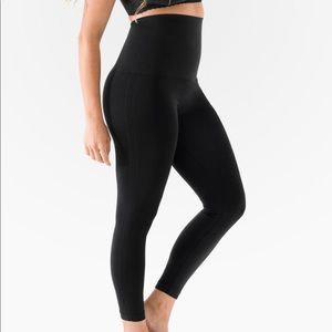 Belly Bandit Mother Tucker Leggings BLACK!!